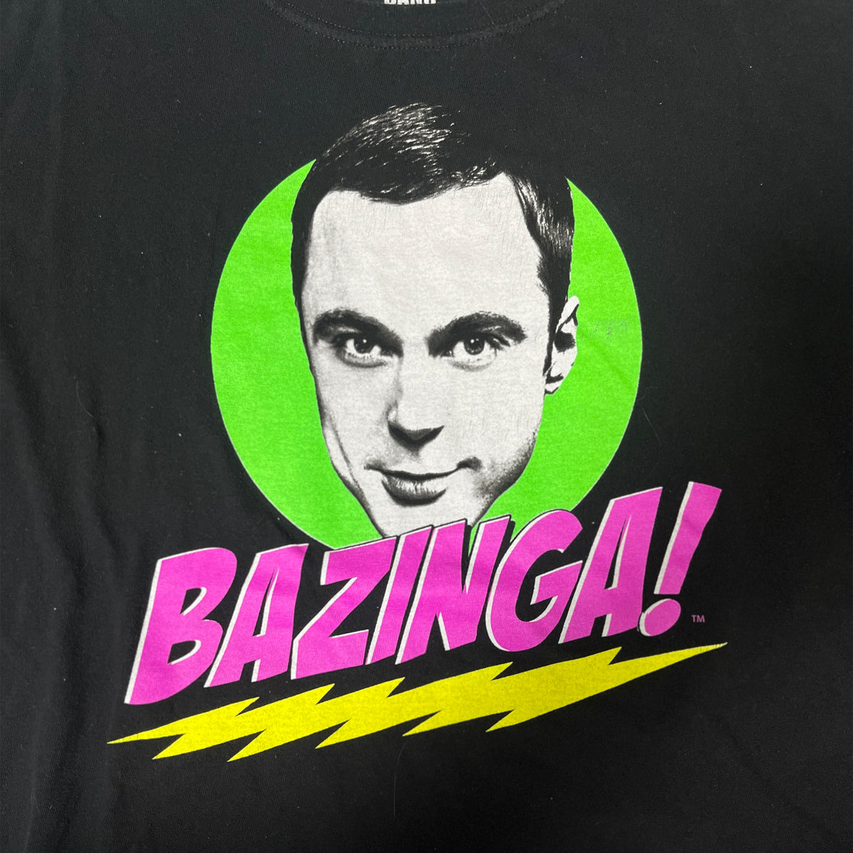 ◾️The Big Bang Theory Neon Bazinga Sheldon Cooper Official T-Shirt