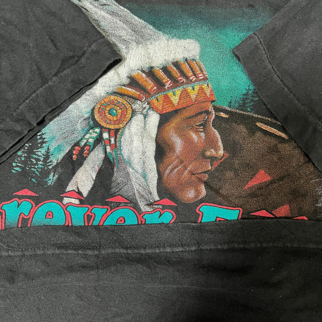 ◾️90s Caribbean Dream “Forever Free” Native American Wolves Vintage T-Shirt